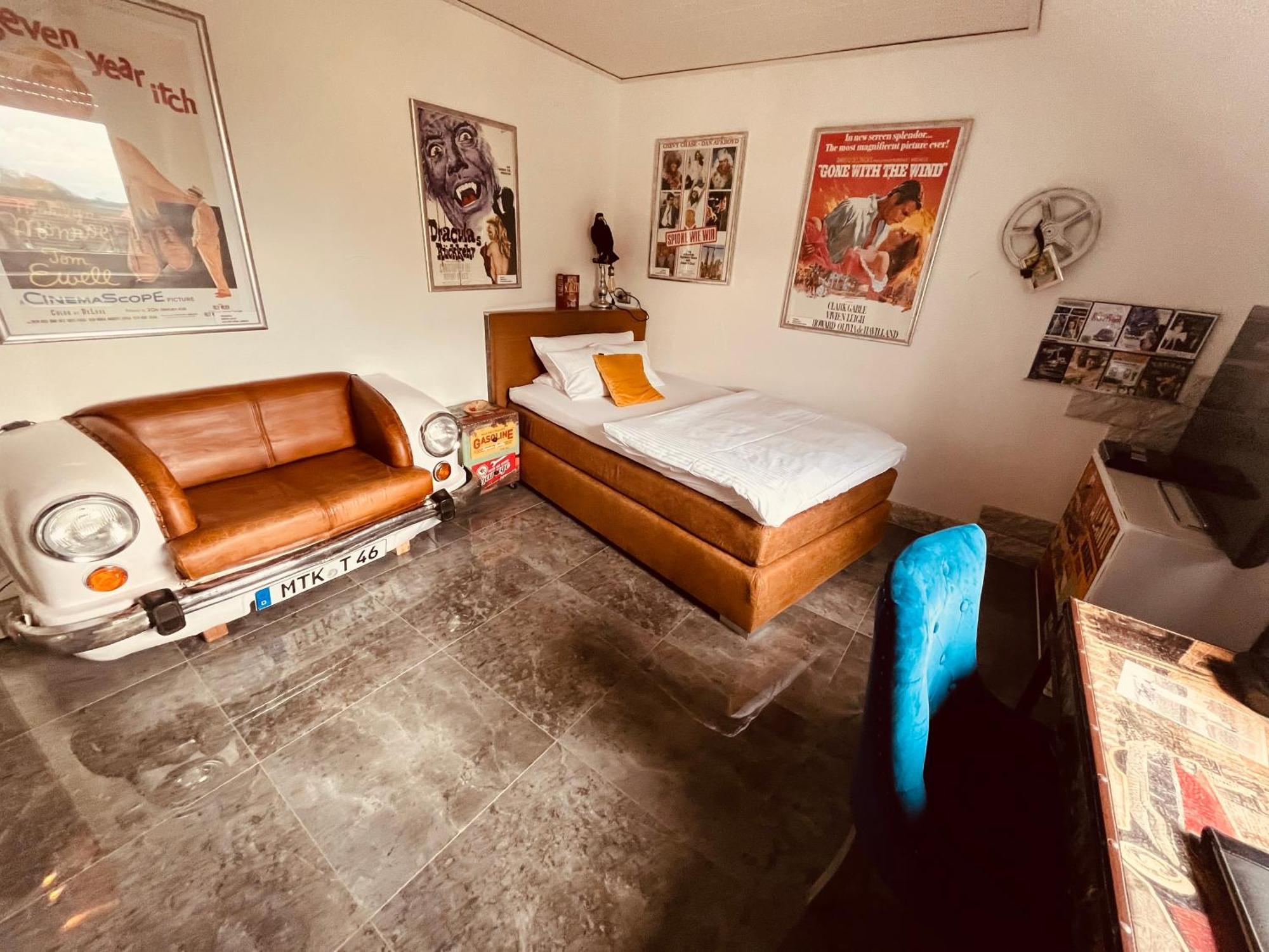 Hotel Karthaeuser Hof Floersheim am Main Eksteriør billede