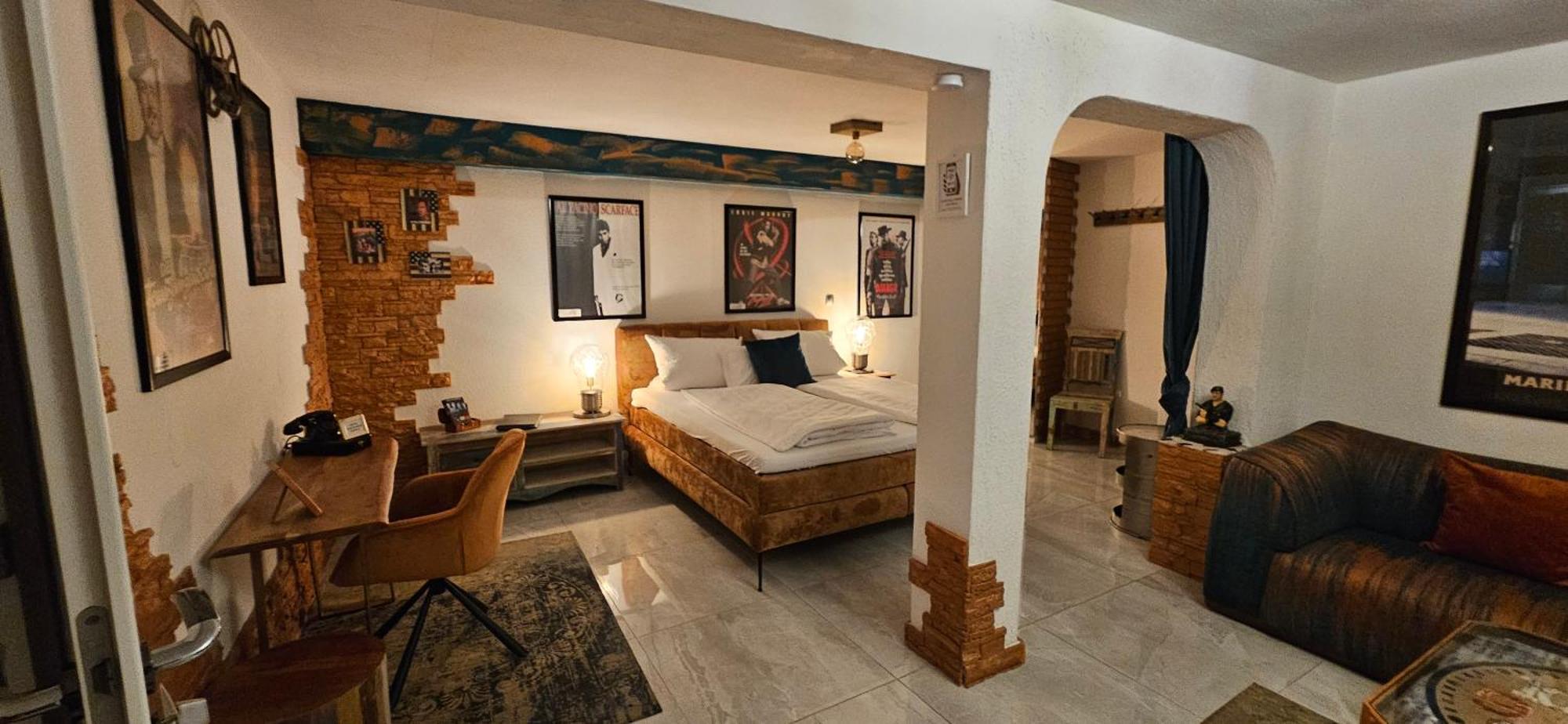 Hotel Karthaeuser Hof Floersheim am Main Eksteriør billede