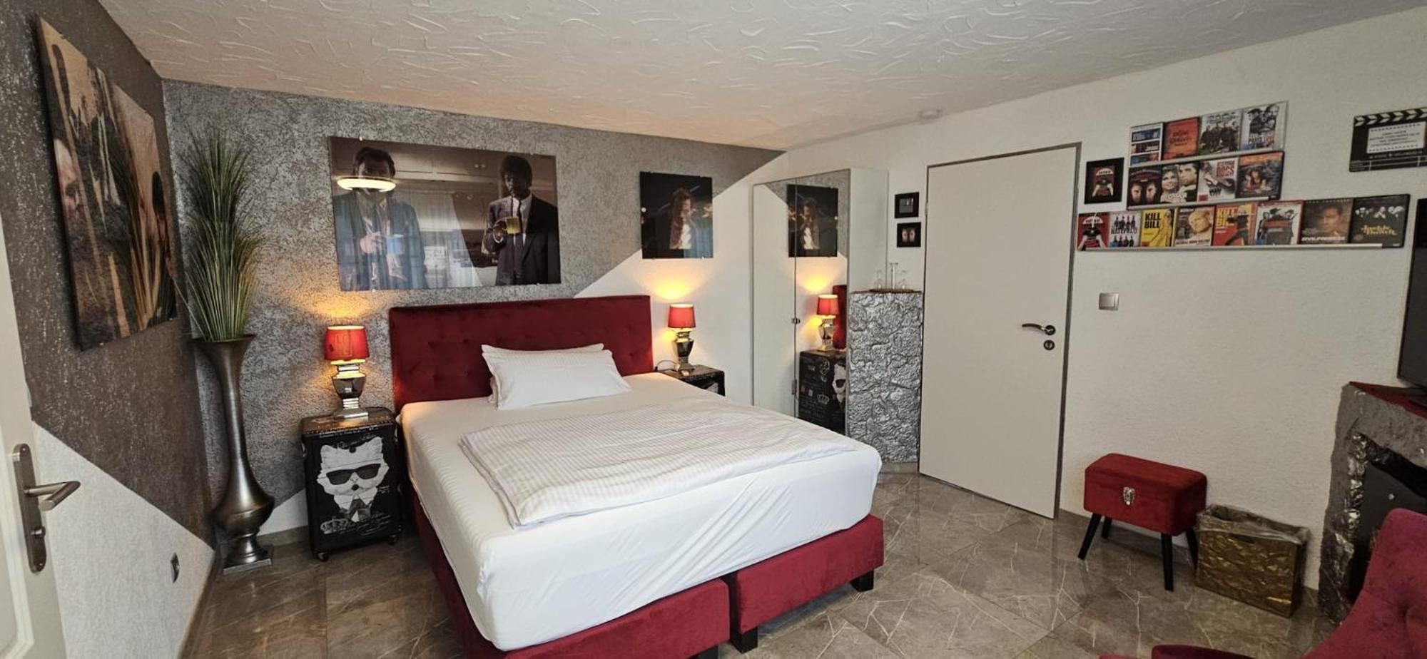Hotel Karthaeuser Hof Floersheim am Main Eksteriør billede